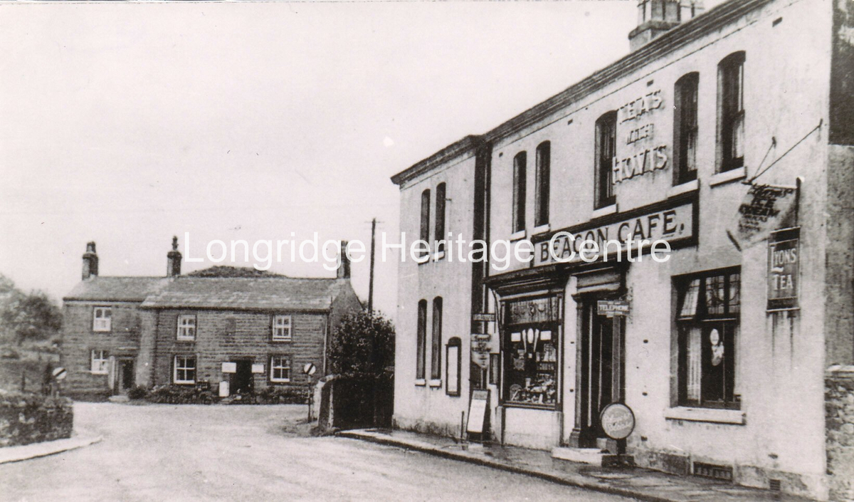 258C - Higher Road - Beacon Café & Quarry Cottages - 1930s or 40s